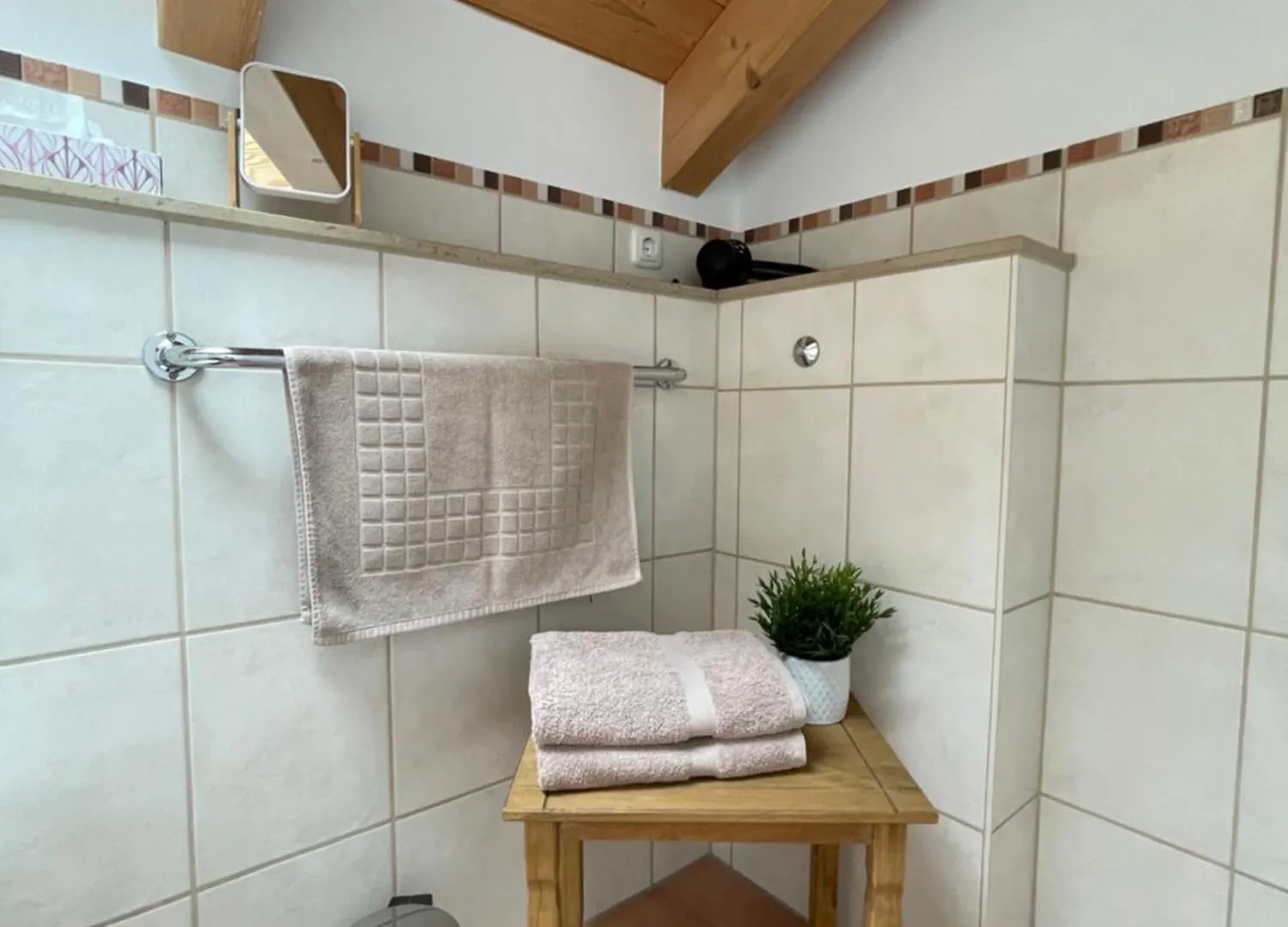 Das Bergquartier - Ferienwohnung Muehlberg Oberau  Διαμέρισμα