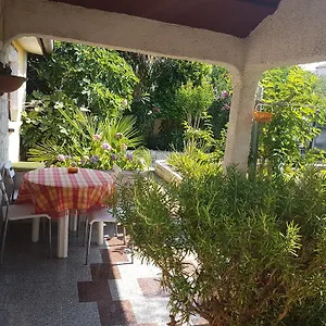 https://apartment-jasminka-funtana.in-istria.net