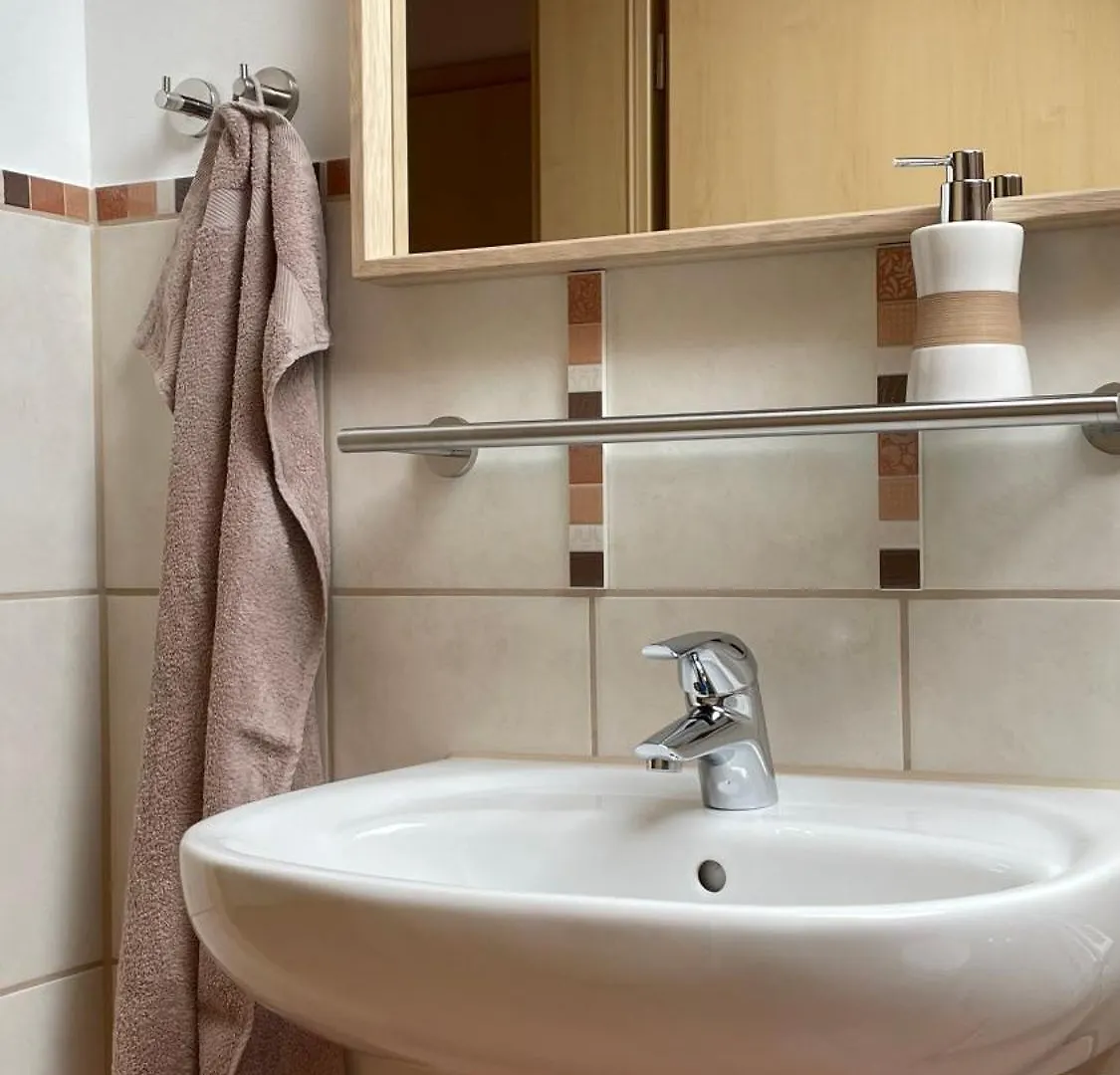 Apartment Das Bergquartier - Ferienwohnung Muehlberg Oberau  Germany