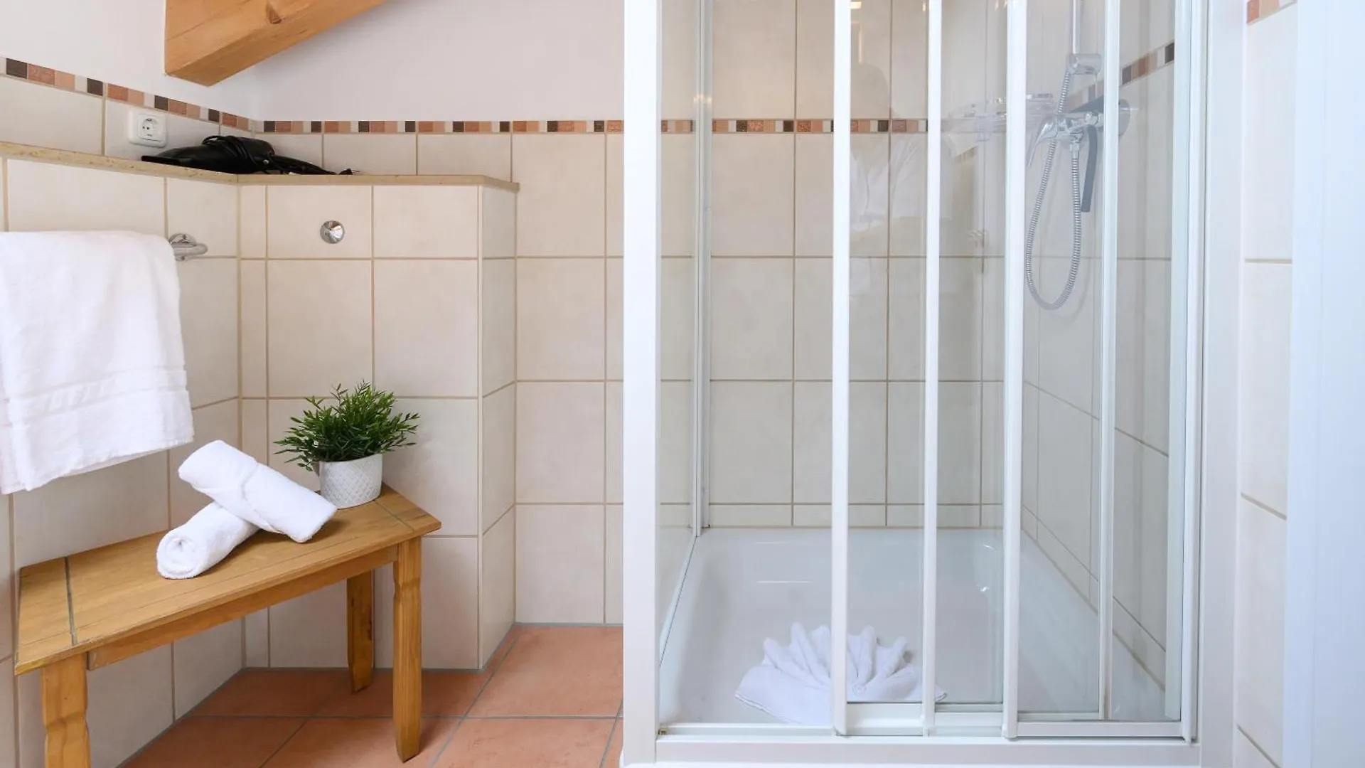Das Bergquartier - Ferienwohnung Muehlberg Oberau  Germany